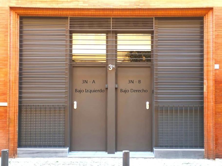 La Casa Del Artista B Apartment Seville Exterior photo
